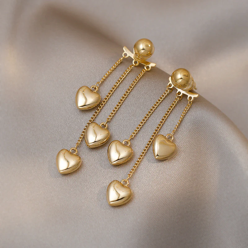 It’s raining hearts! Earrings - Image 2