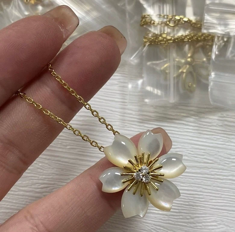 Ivory Sakura Necklace - Image 4