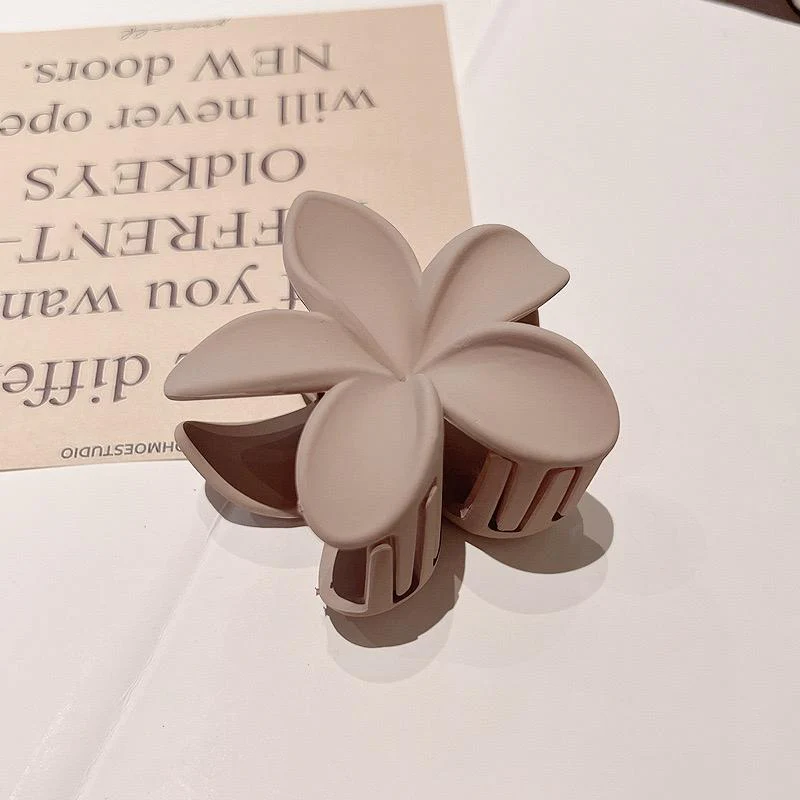Jane Floral Claw Clips - Image 6