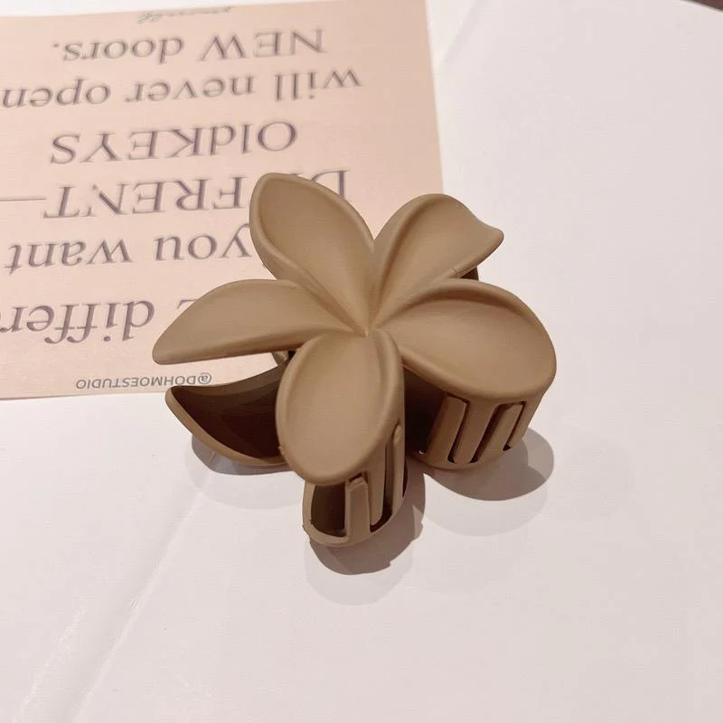 Jane Floral Claw Clips - Image 7