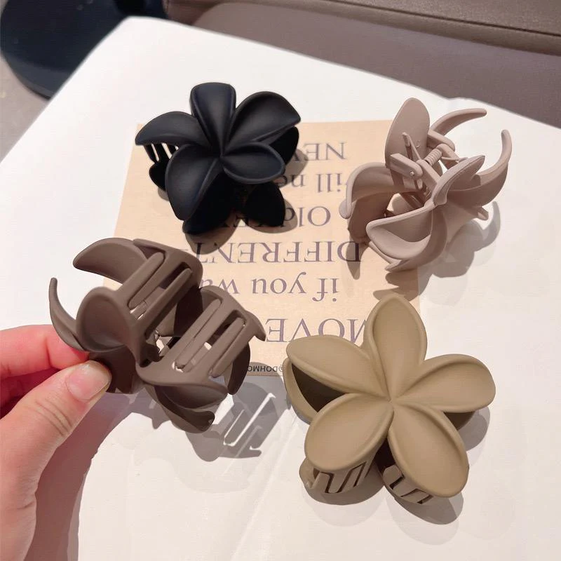 Jane Floral Claw Clips - Image 9