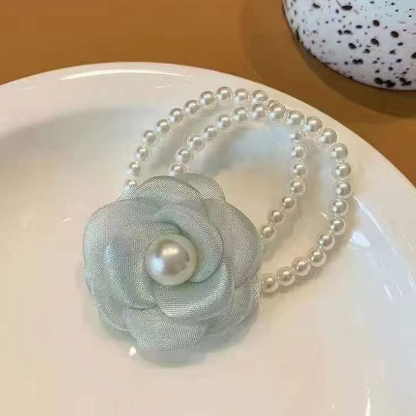 Jasmine Pearly Flower Hairties - Image 5