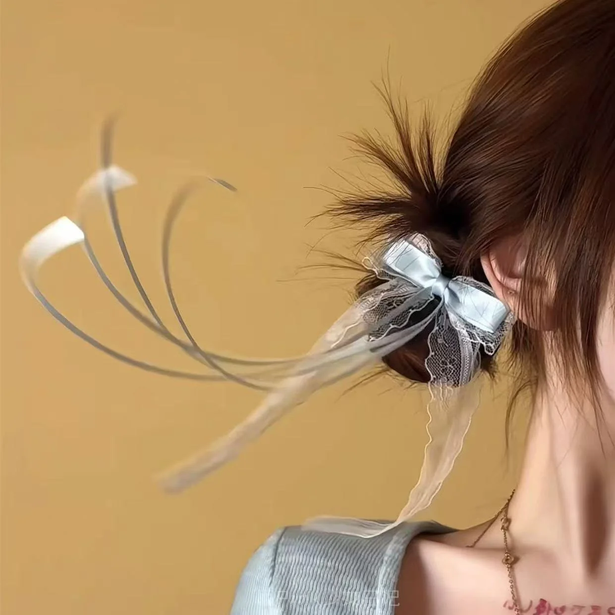 Juliet Lacy Hair Bow - Image 2