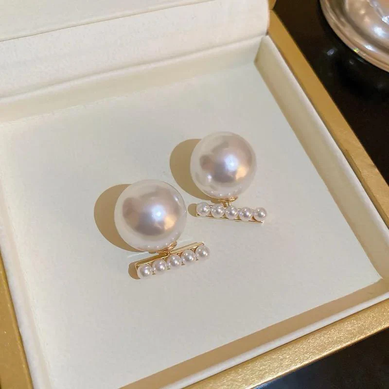 Kally Pearl Earrings ( can be worn in multiple ways) - Image 3