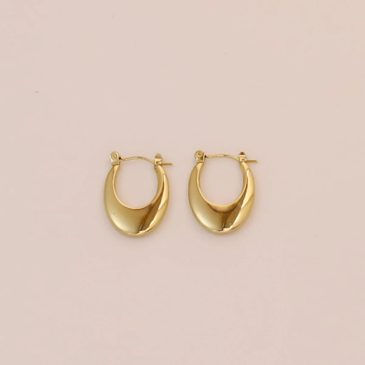 Keep it Luxe Hoops Earrings - Image 2