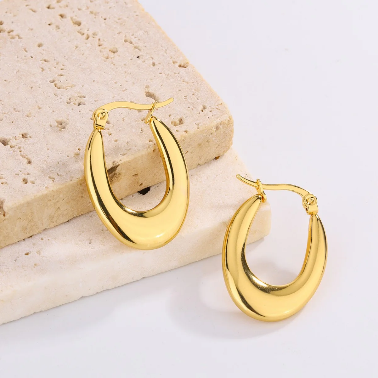 Keep it Luxe Hoops Earrings - Image 5