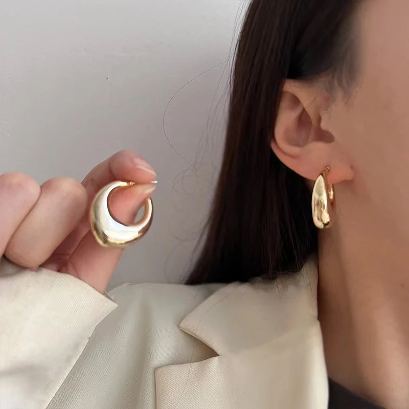 Keeping it Subtle Hoop Earrings - Image 2