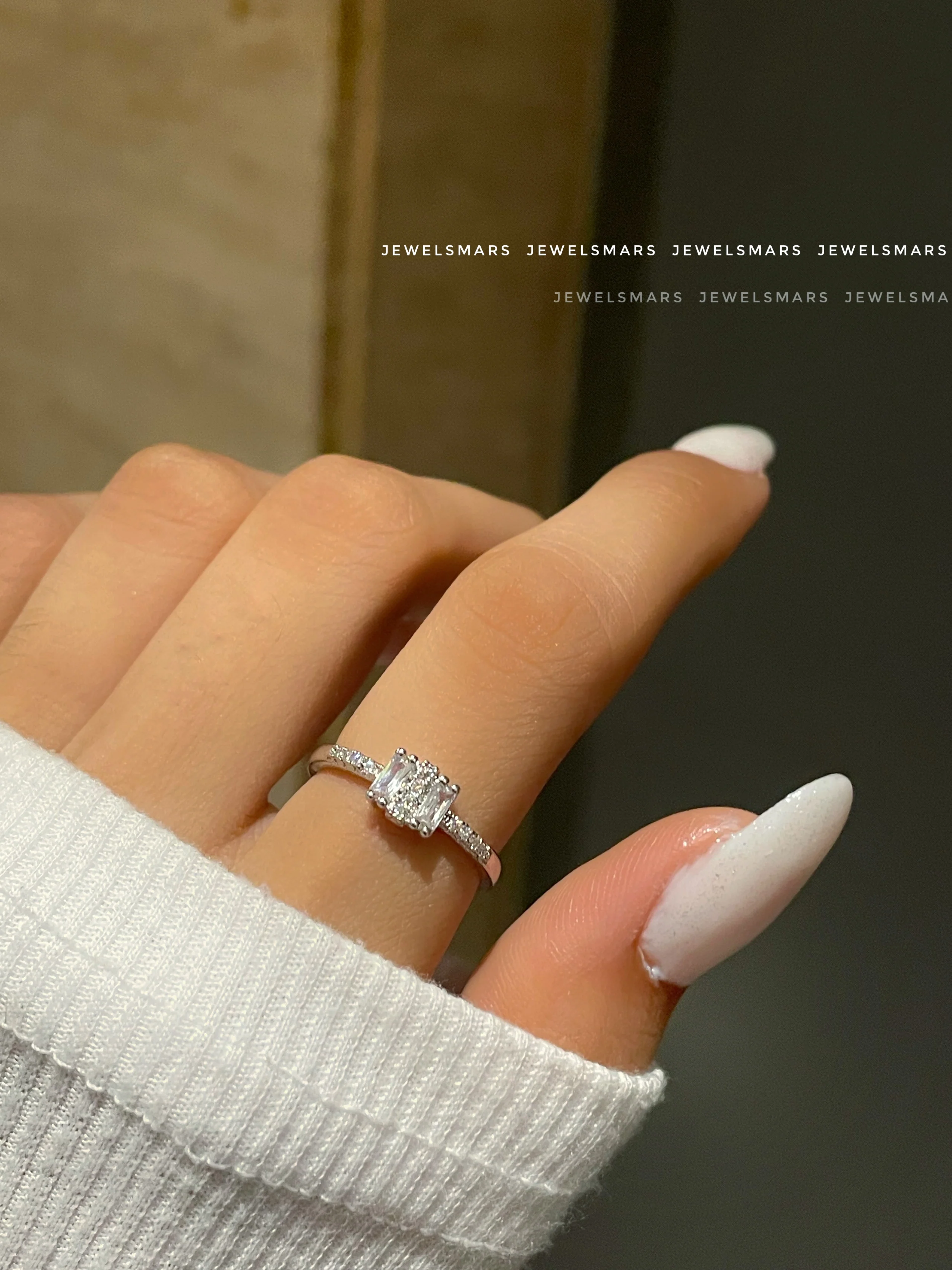 Kira Minimal Ring - Image 2