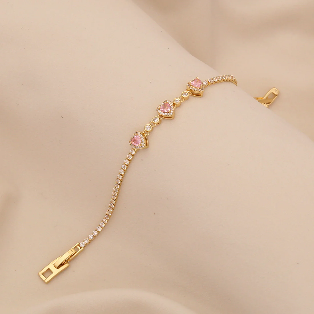 Kiss n tell Luxe Bracelet