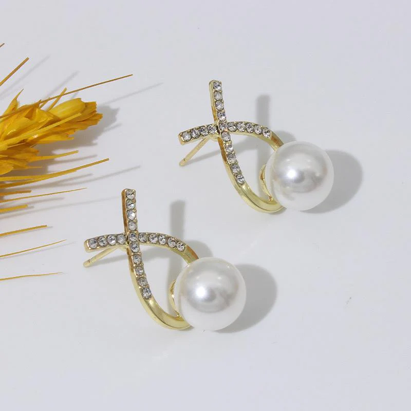 Knot it Earrings - Image 2