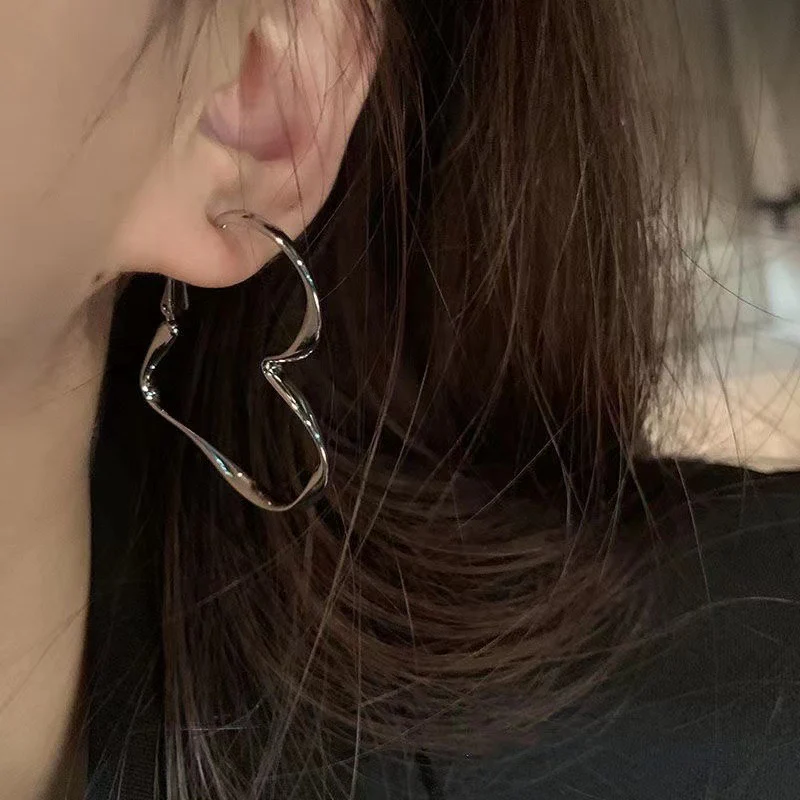 Korean Heart Exaggerated Hoop Style Earrings - Image 3