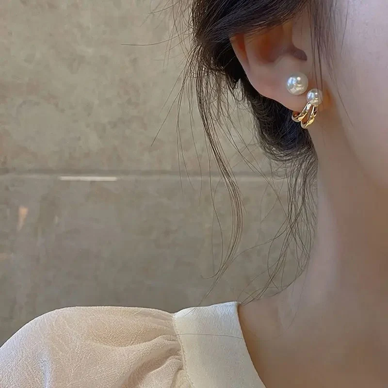 Korean Minimal Pearl detailed Earwrap Earrings - Image 4