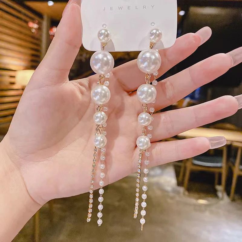 KOREAN PEARL DROP EARRINGS - can be worn in multiple ways - Image 4
