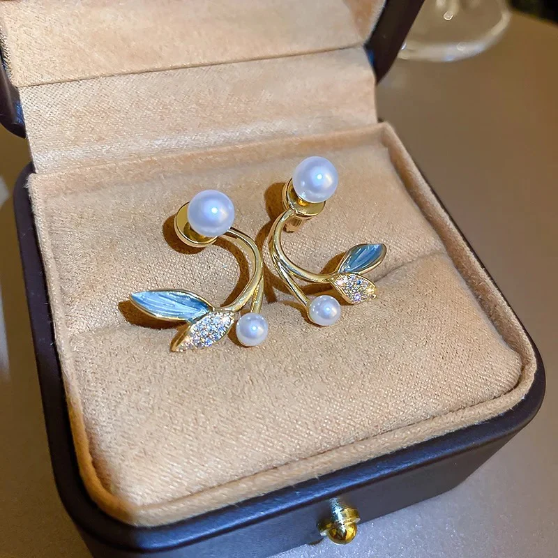 KOREAN PRECIOUS LEAF Pearl DETAILED EARWRAP EARRINGS - Image 2