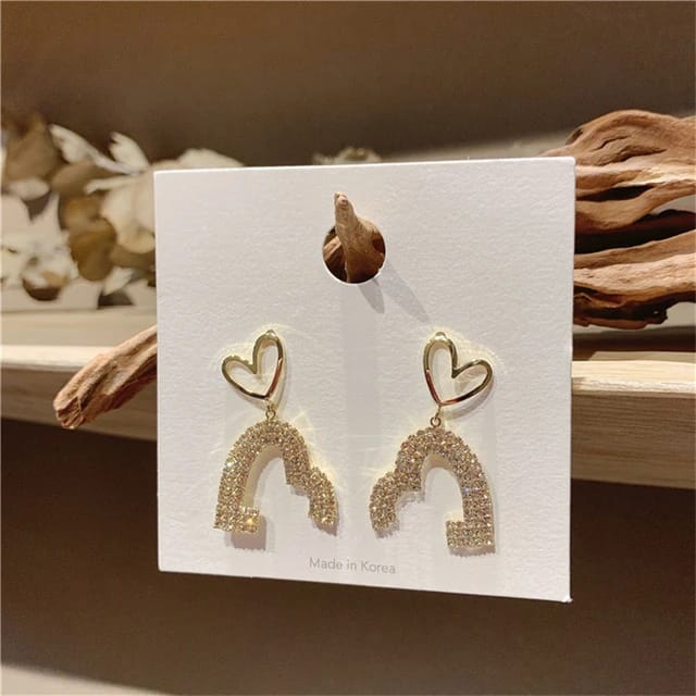Korean Twin Heart Earrings - Image 3
