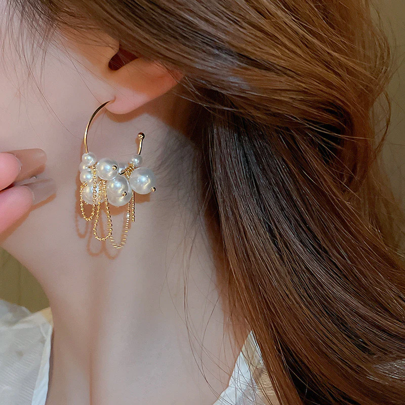 Lady in Pearls! Earrings - Image 2
