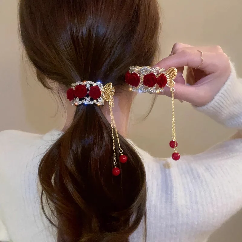 Lady in Red Hair Clip - Image 2