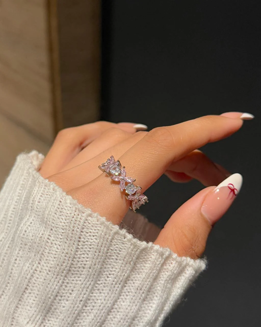 Laura Ring Band- pink white - Image 2