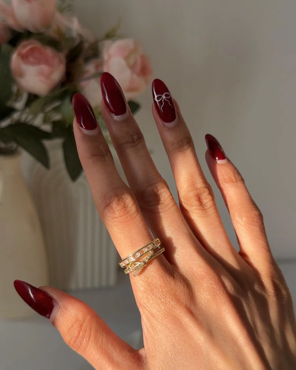 Laurel Twisted Knot Ring - Image 2