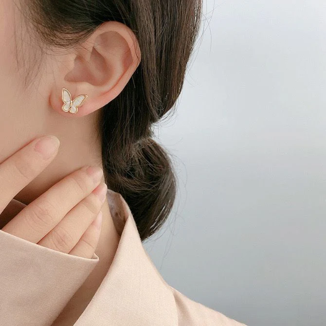 Lil Butterfly Earrings - Image 3