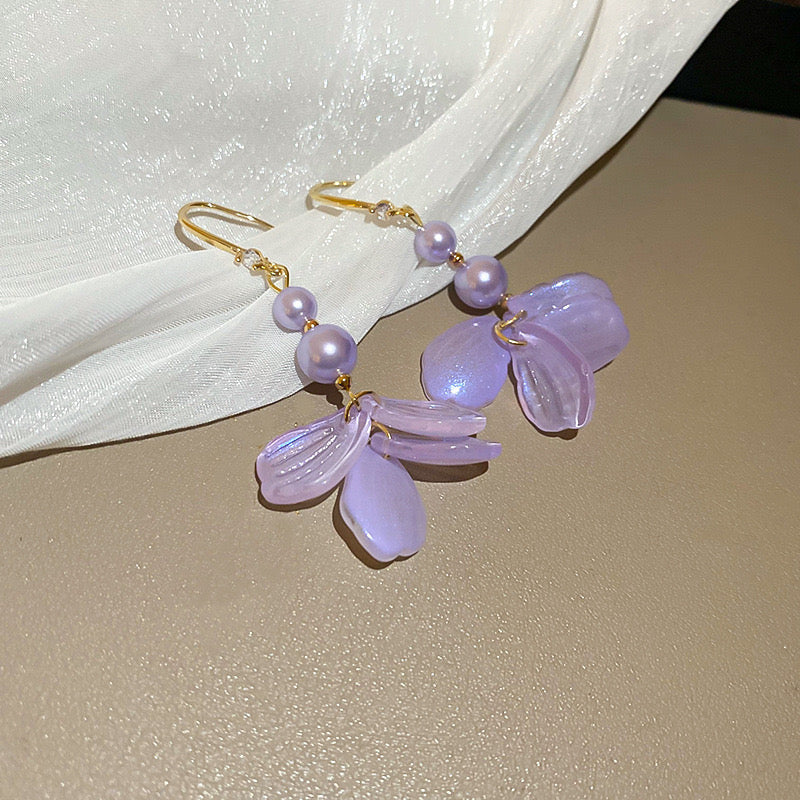 Lilac Euphoria Pearl Earrings - Image 3
