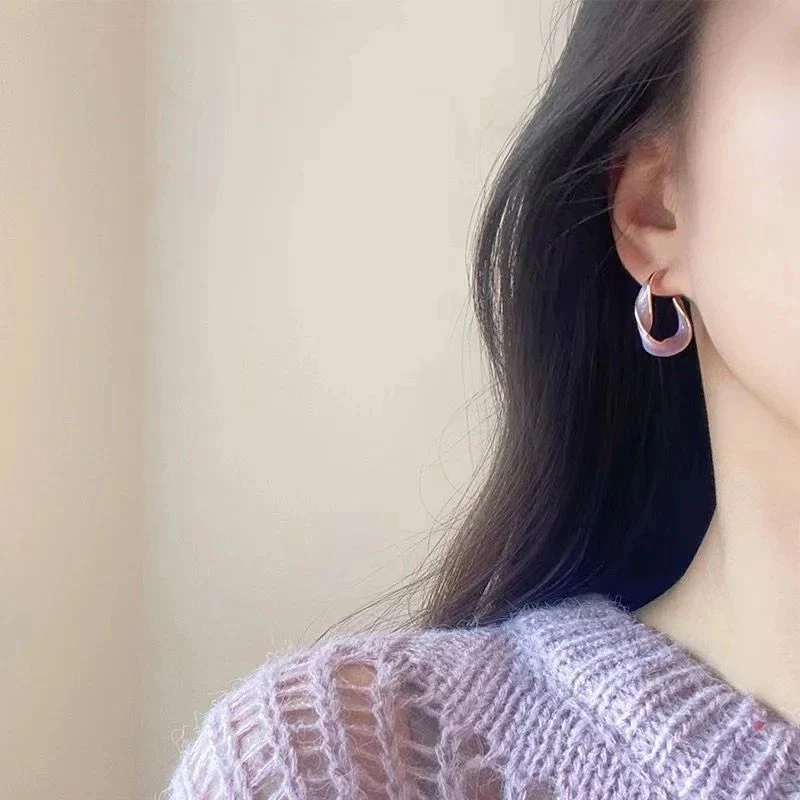 Lilac Twisted Hoop Earrings - Image 4