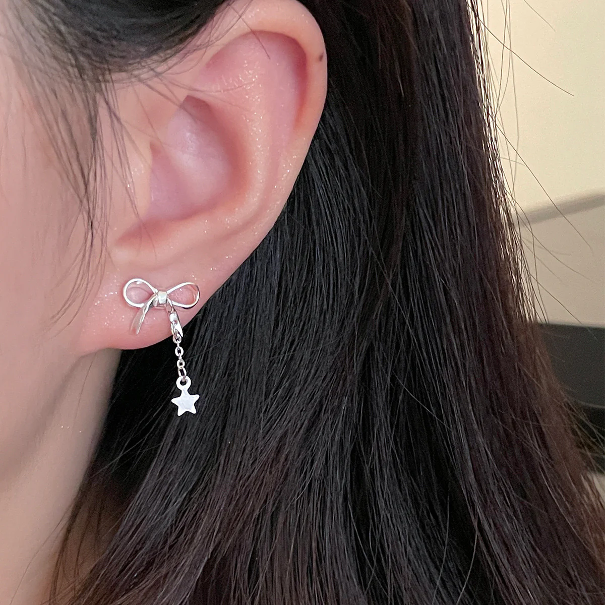 Lilith Bow Earrings - Image 2