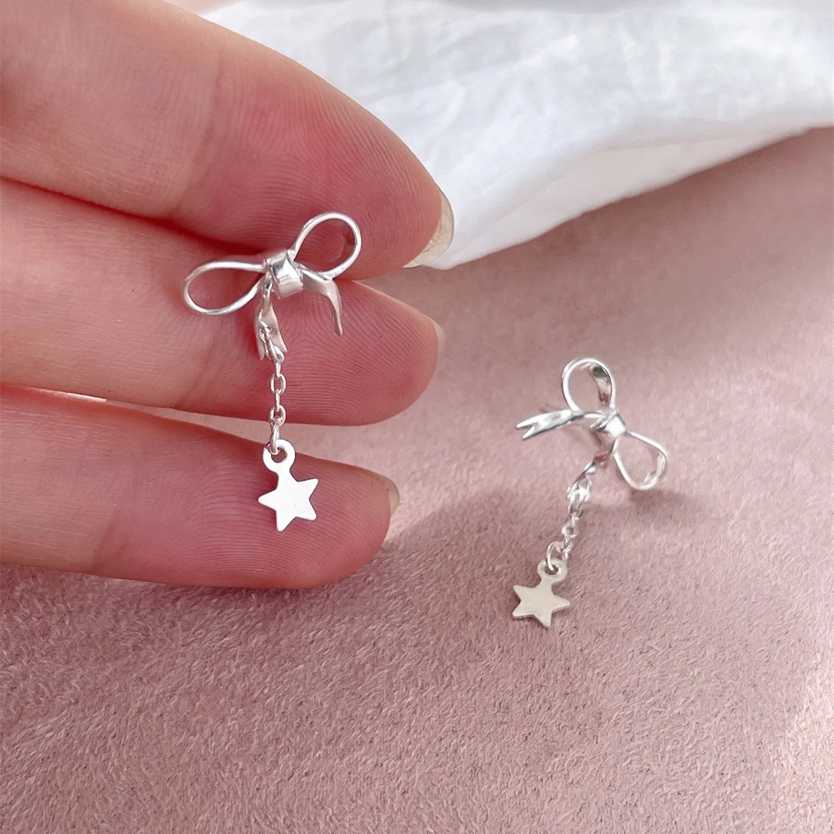 Lilith Bow Earrings - Image 5