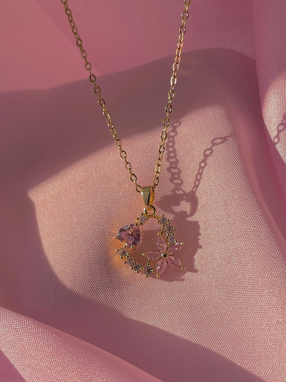 Lily Dreamy Necklace - Image 3