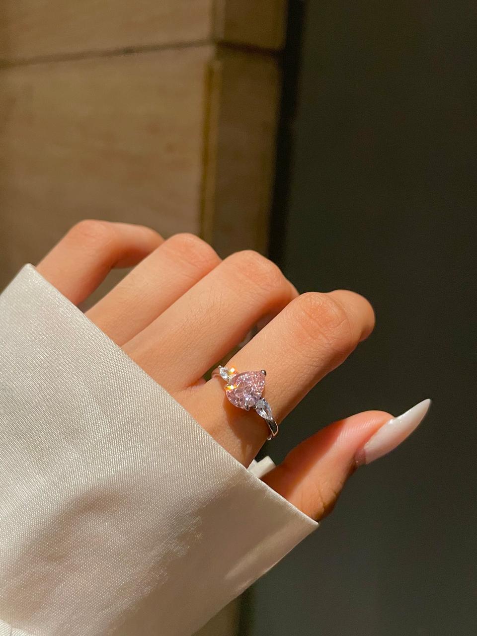 Lily drop Ring- pink - Image 2