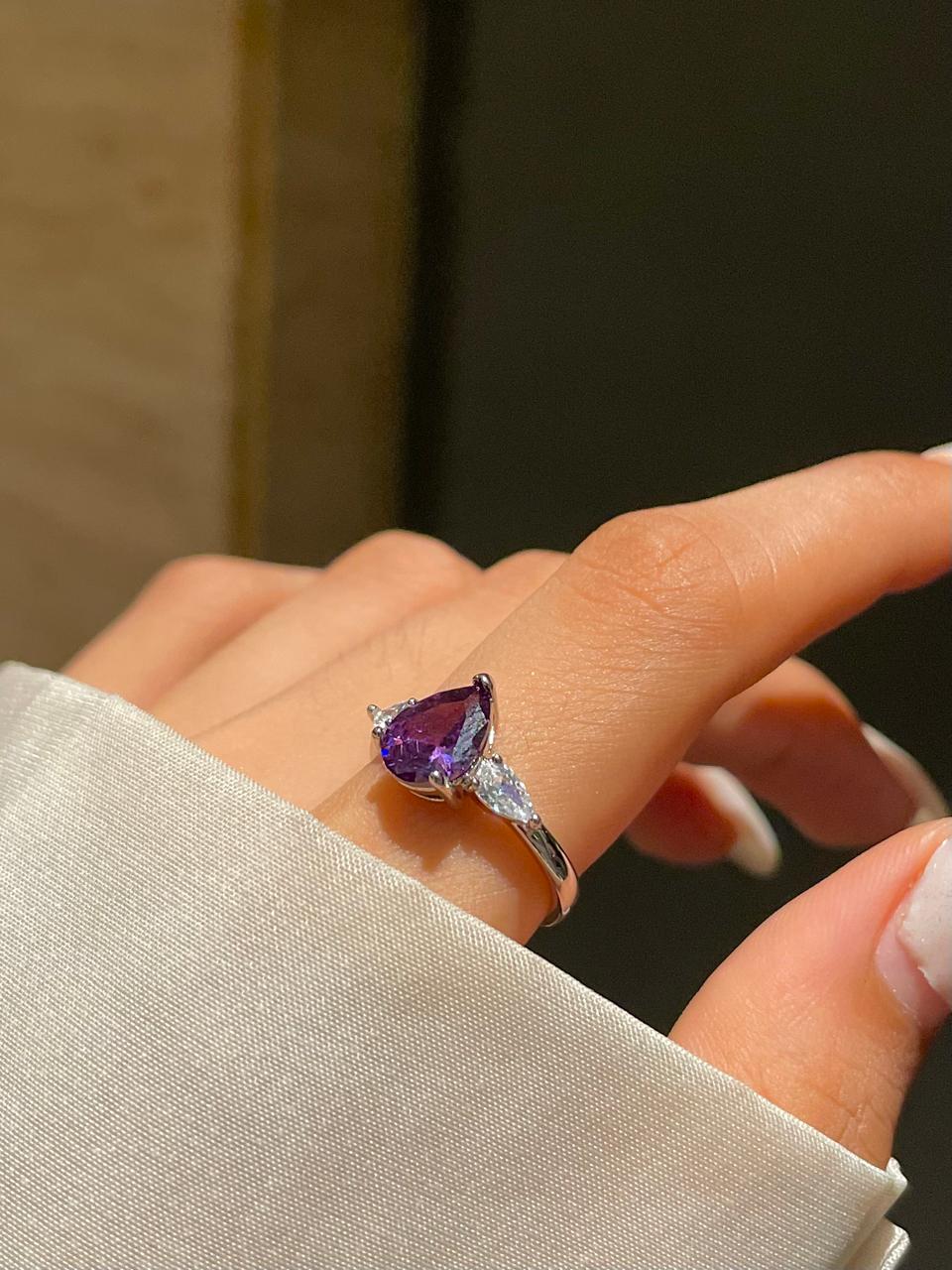 Lily drop Ring- purple - Image 4
