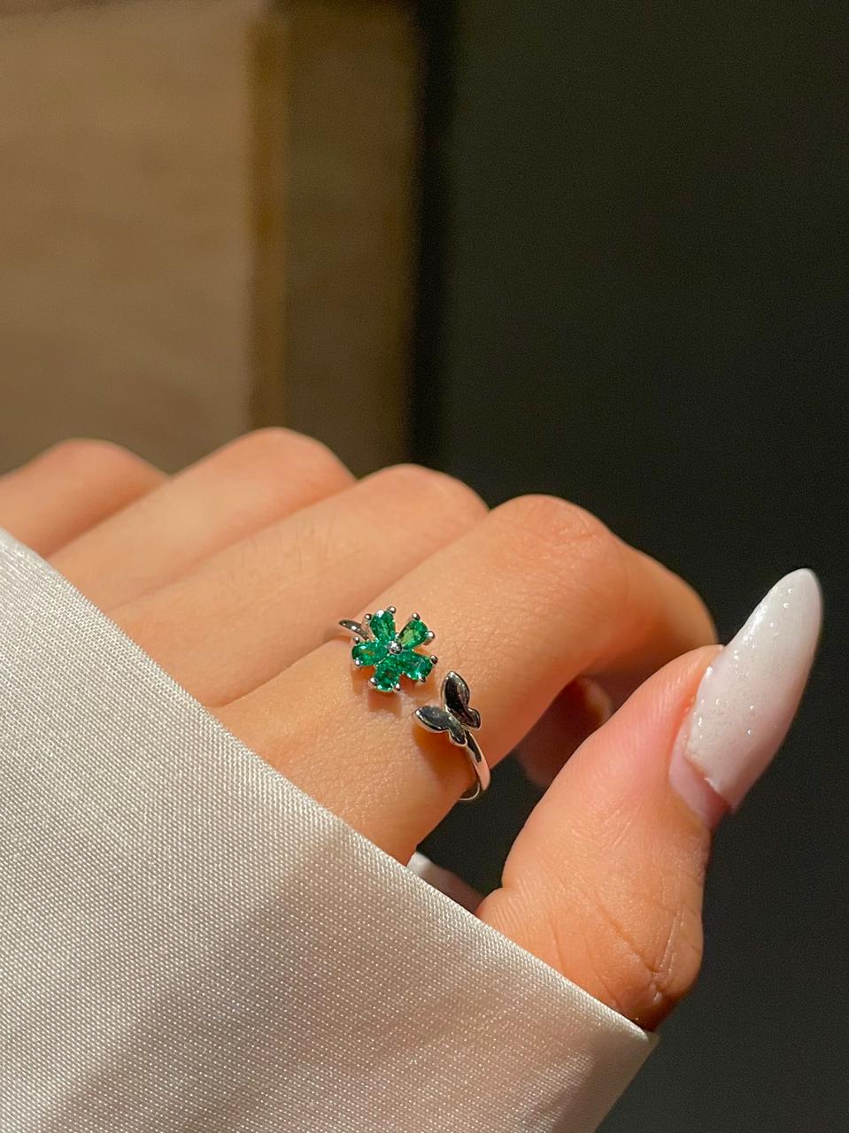 Lily Minimal Ring - Image 2