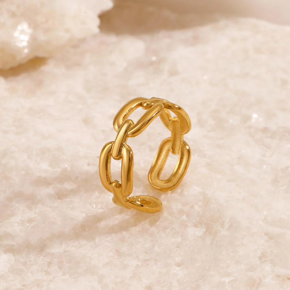 Linked in Luxe Ring - Image 5