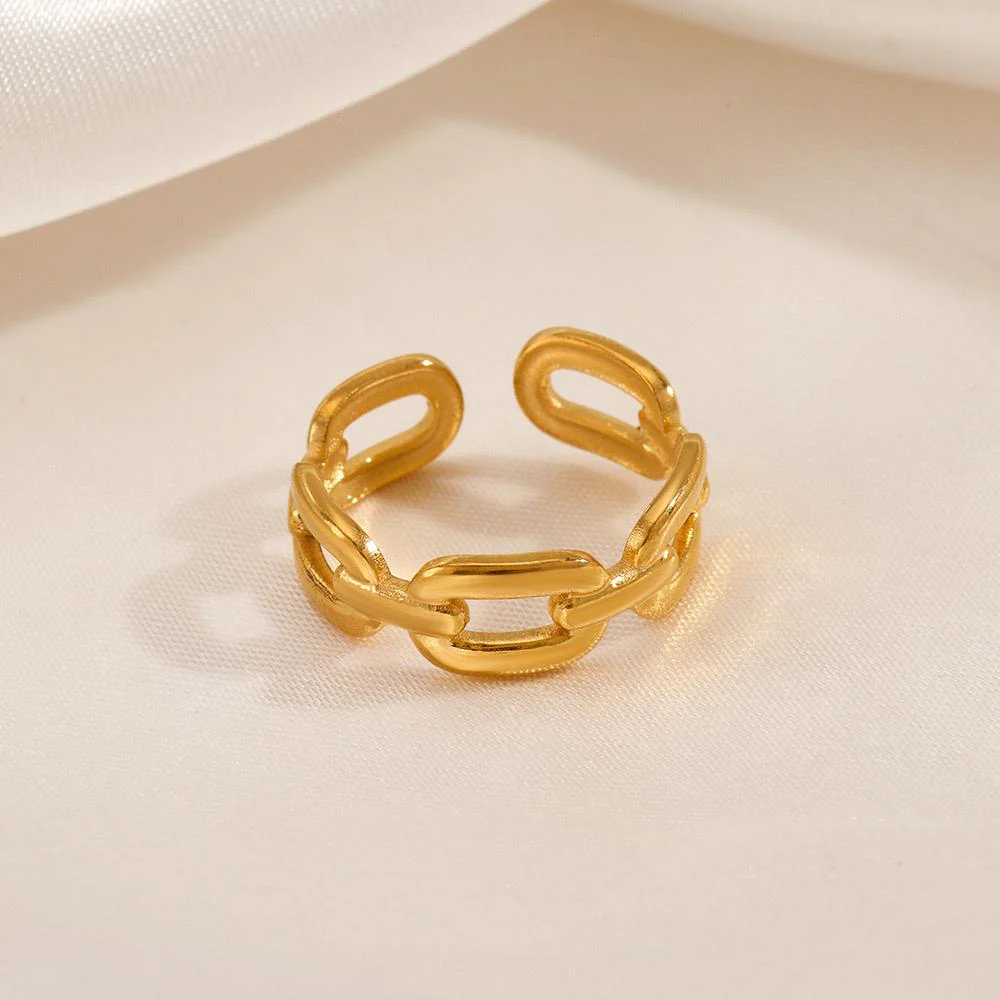 Linked in Luxe Ring - Image 6