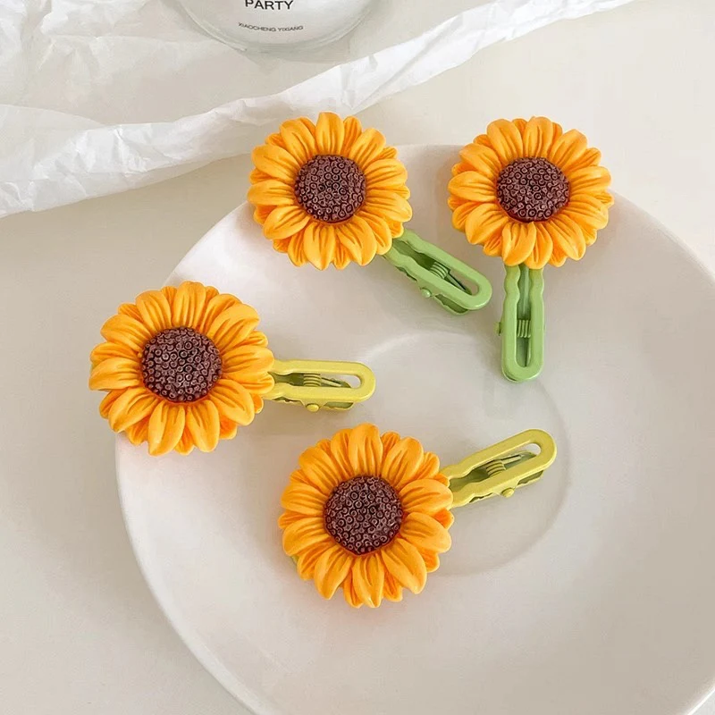 Little sunshine Sunflower Hair Clip (1pc) - Image 3