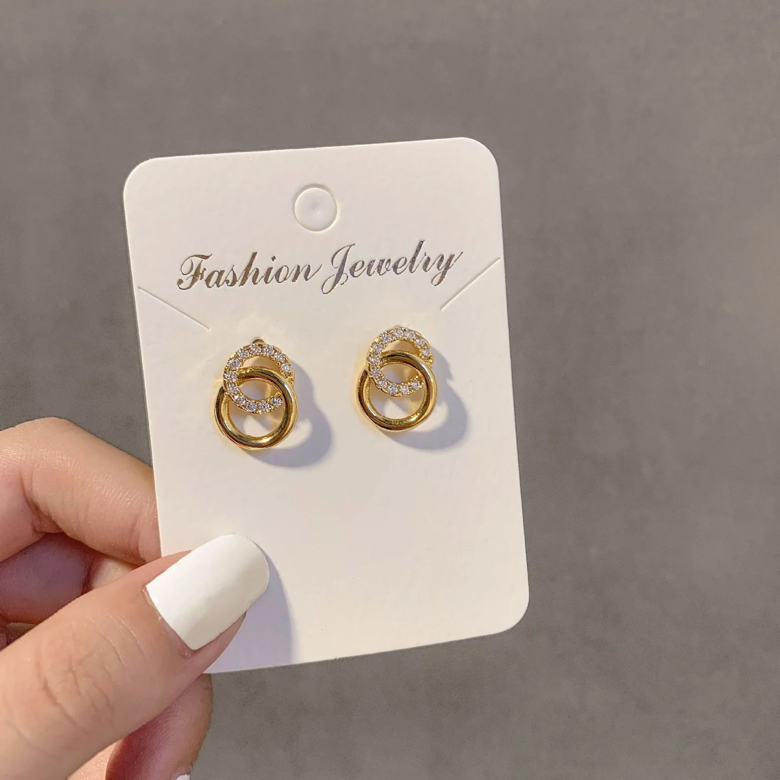 Loop in loop Earrings - Image 2