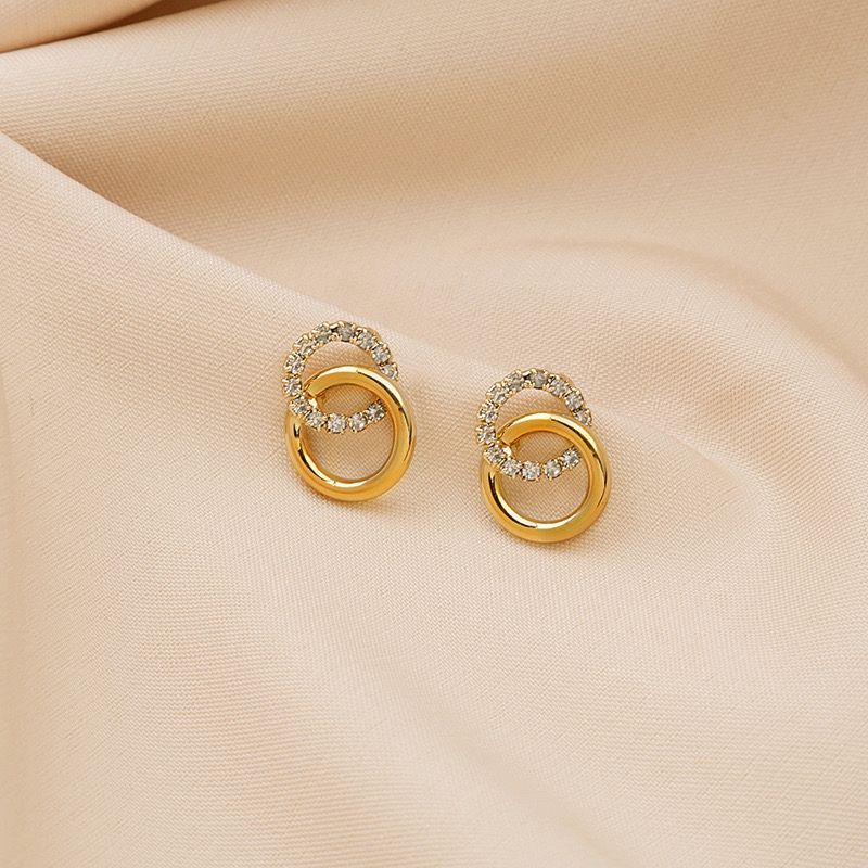 Loop in loop Earrings - Image 3