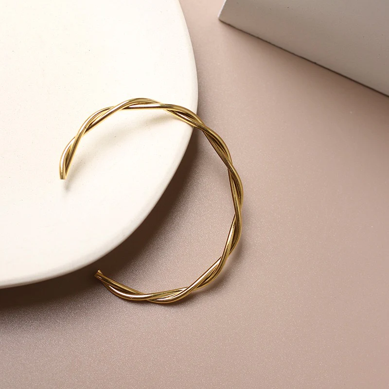 Looped in Luxe Bracelet - Image 3