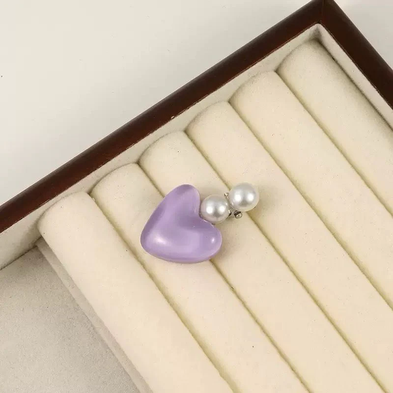 Love-bug Heart Hair Clip