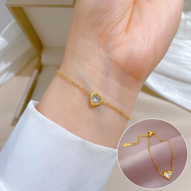 Love connection Heart Bracelet - Image 2
