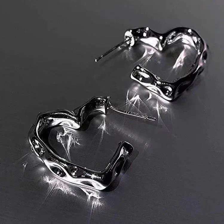 Love Heart Silver Earrings - Image 3