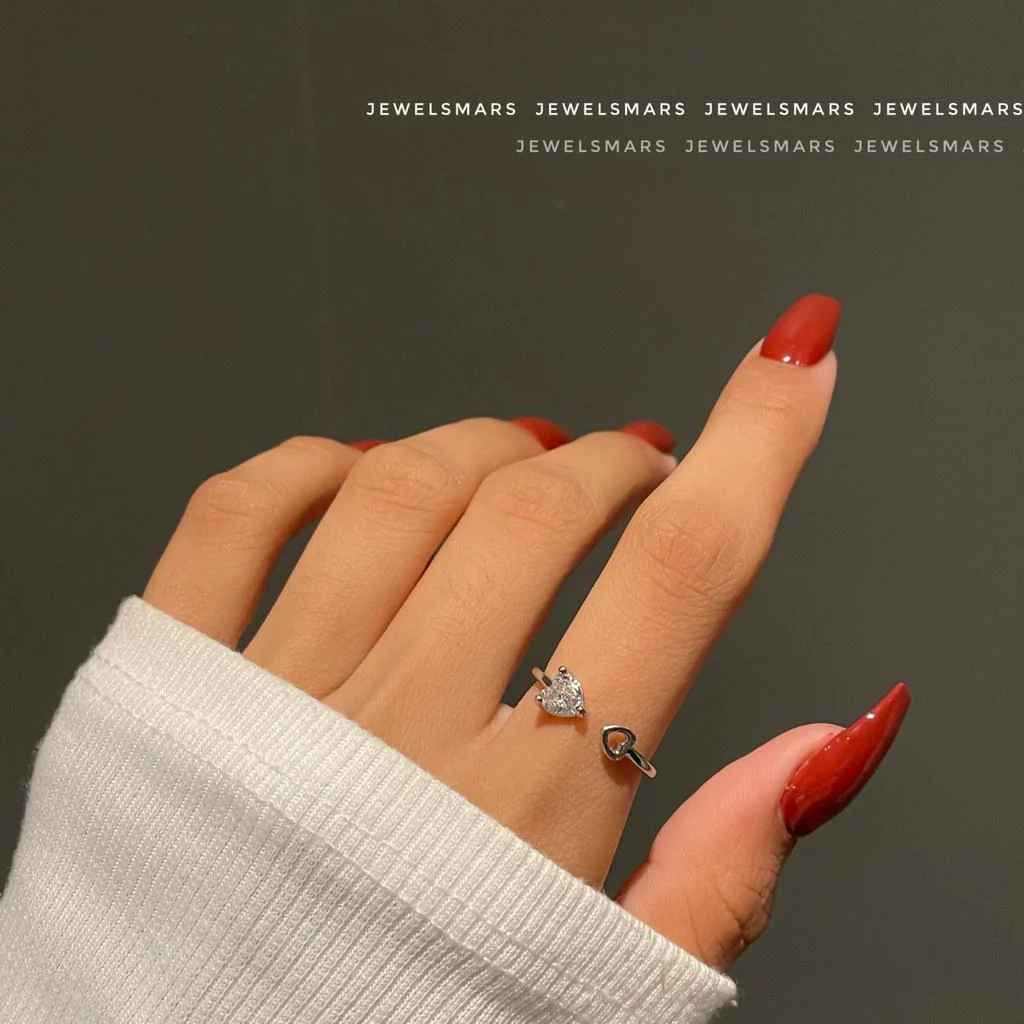 Love me on a loop Ring! - Image 2