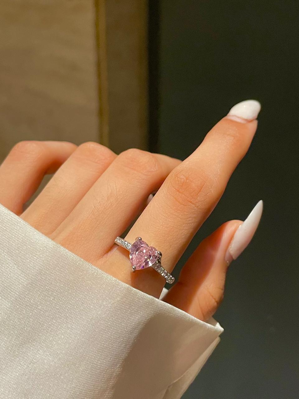 Love Ring- pink - Image 3