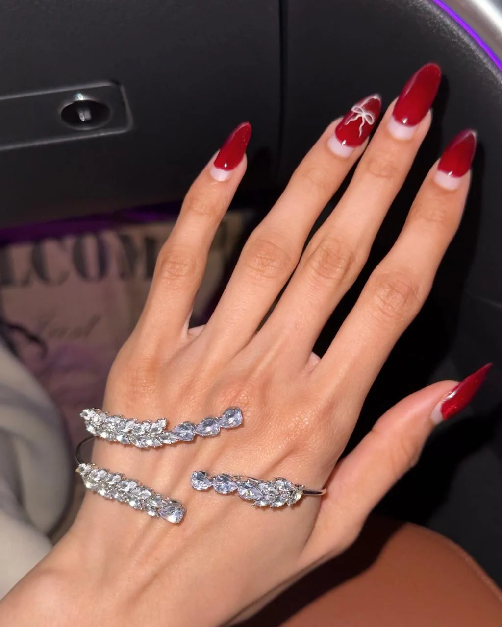 Love-struck Rhinestone Hand Jewellery - Image 4