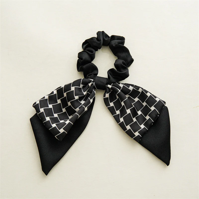 Lovergirl Bow Scrunchie - Image 3