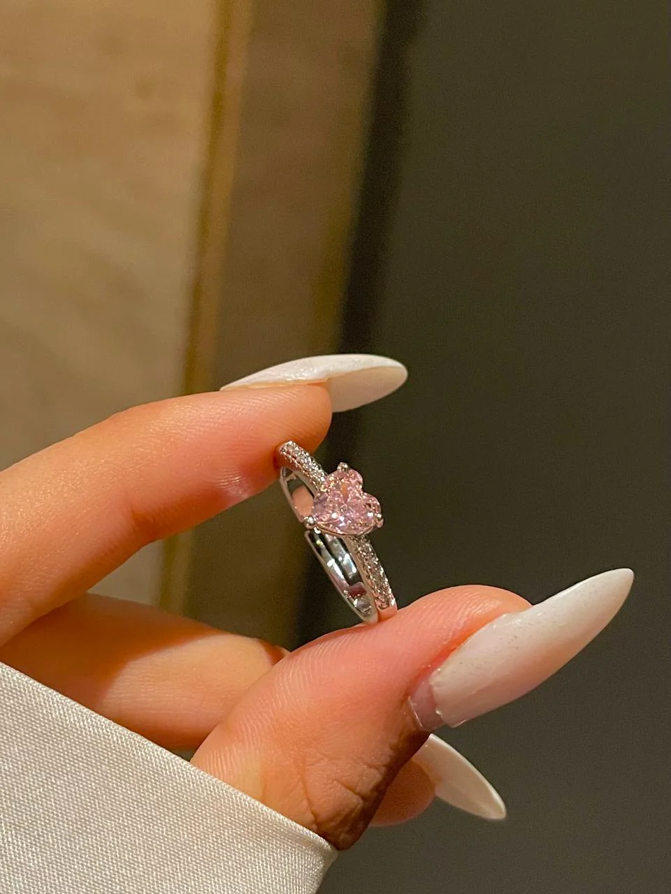 Lucy Love Heart Ring- pink - Image 4