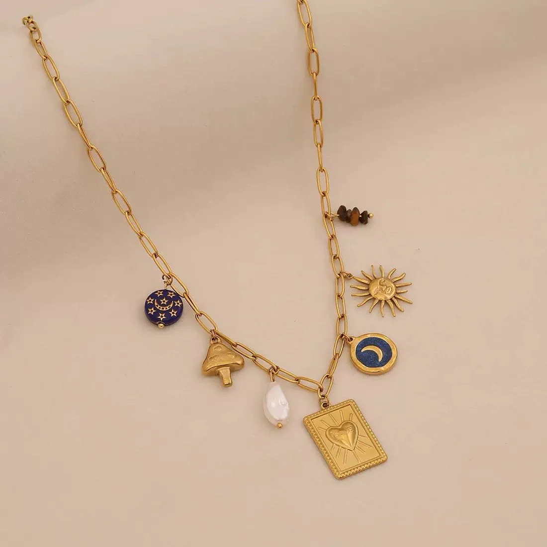 Lumière Vintage Charm Necklace