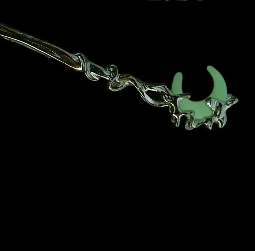 Lunar Mystique Hair Bun Wand - Image 3