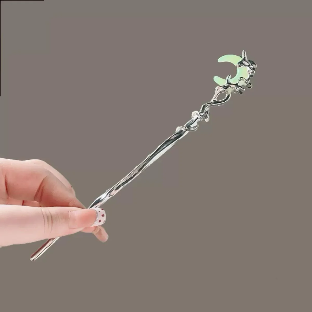 Lunar Mystique Hair Bun Wand - Image 4