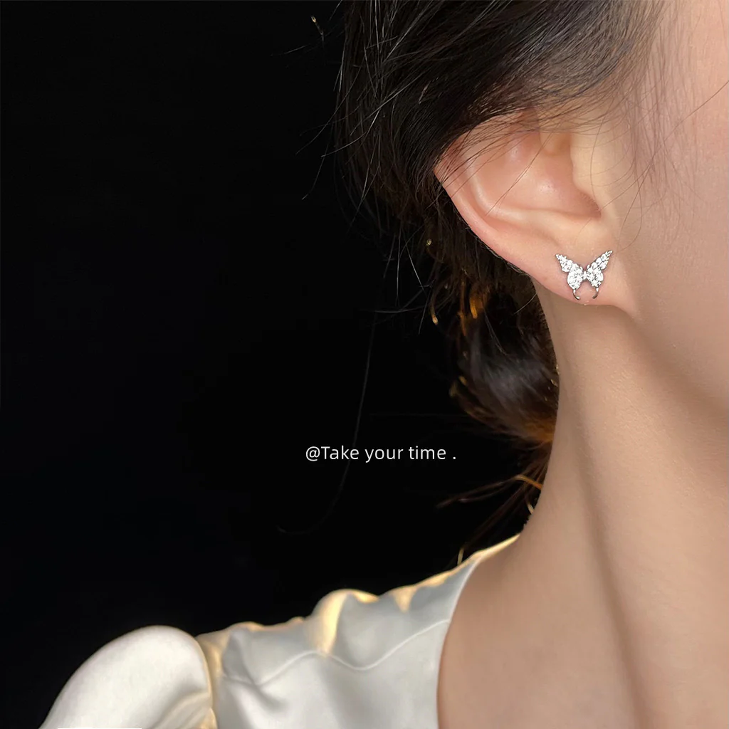 Lustrous Wings Earrings - Image 2